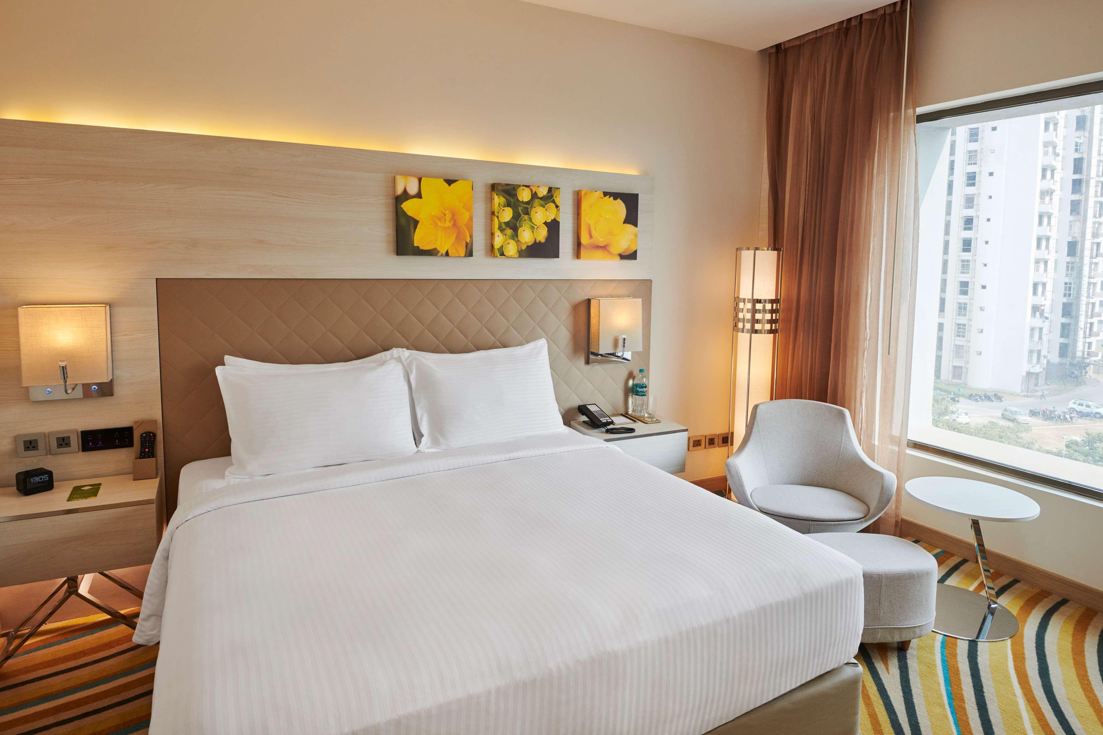 Hilton Garden Inn Lakhnau Kültér fotó