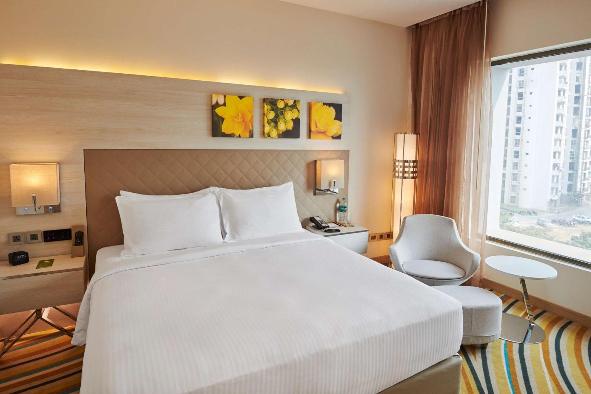 Hilton Garden Inn Lakhnau Kültér fotó