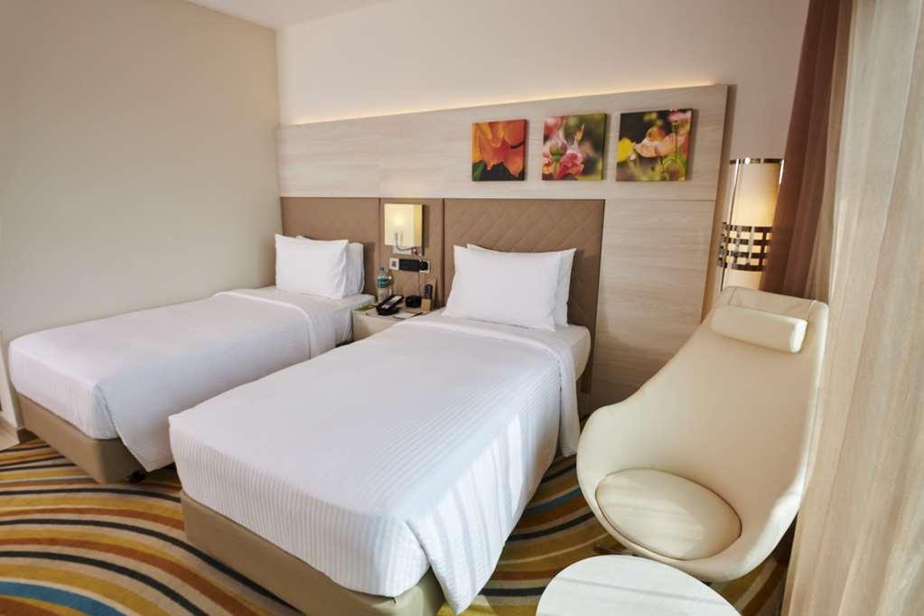 Hilton Garden Inn Lakhnau Szoba fotó